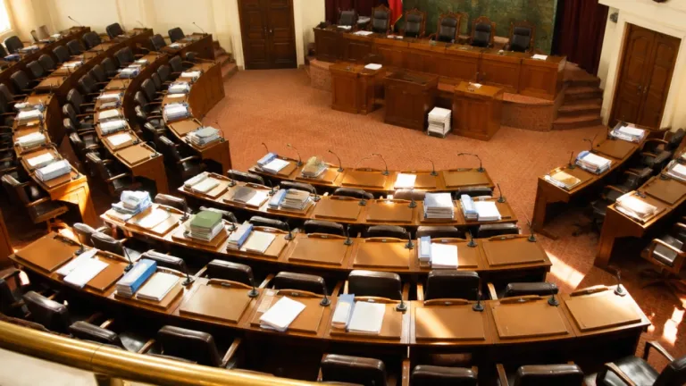 Cámara crea comisión investigadora por fiscalización a las AFP entre 2018 y 2026